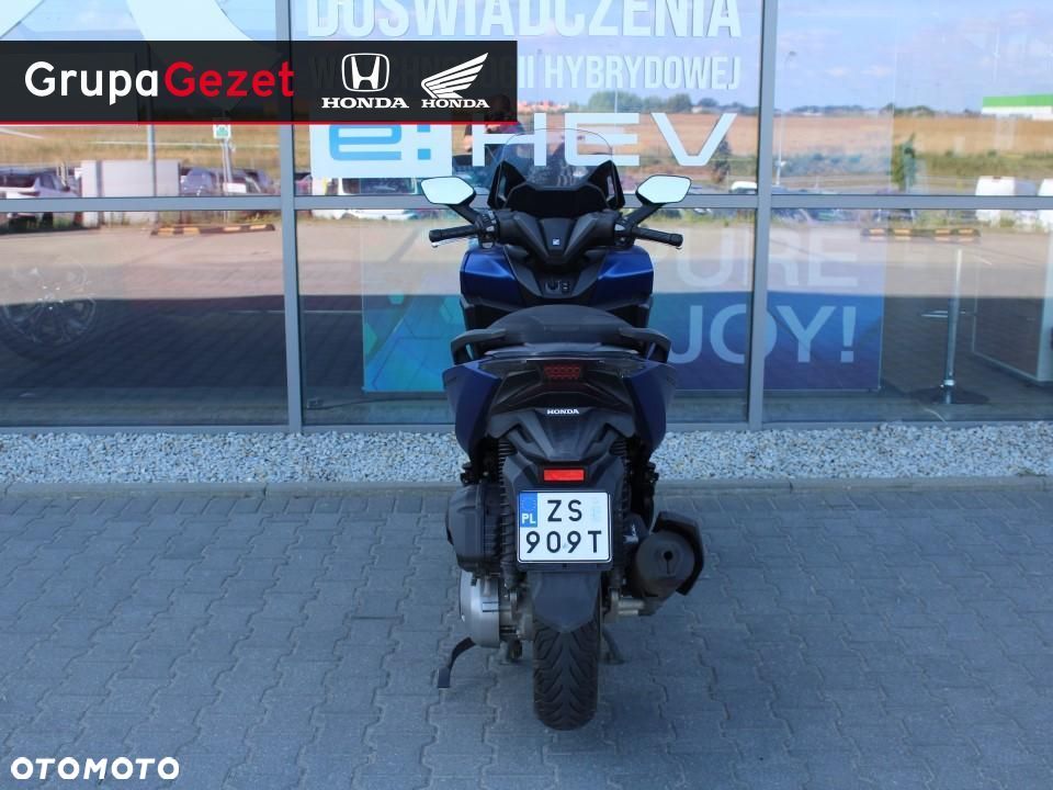 Honda NSS - 5