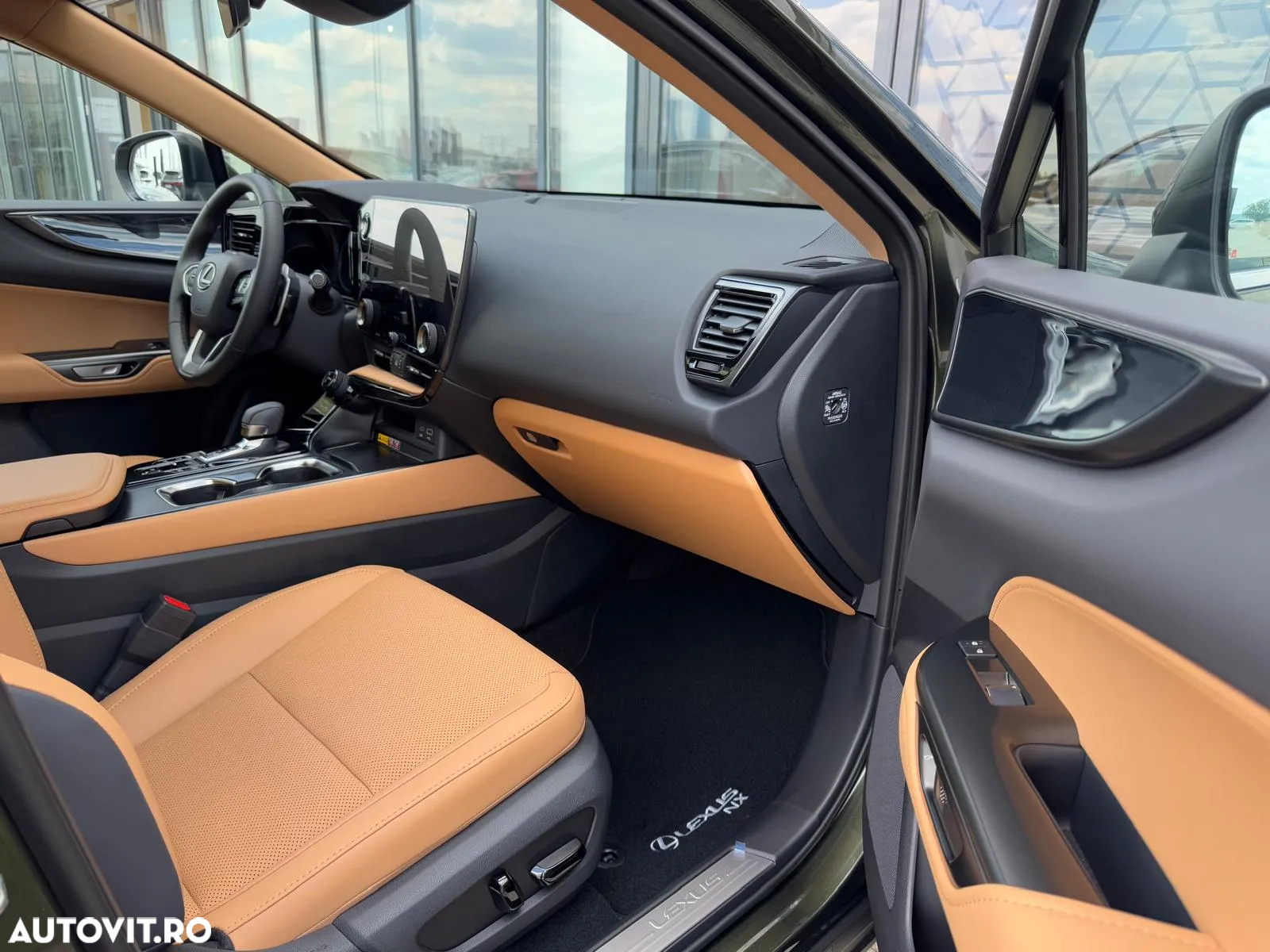 Lexus Seria NX 450h+ 2.5 TNGA HV 25H PHEV CVT Executive - 10