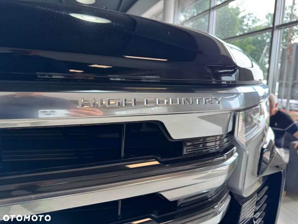 Chevrolet Silverado - 9