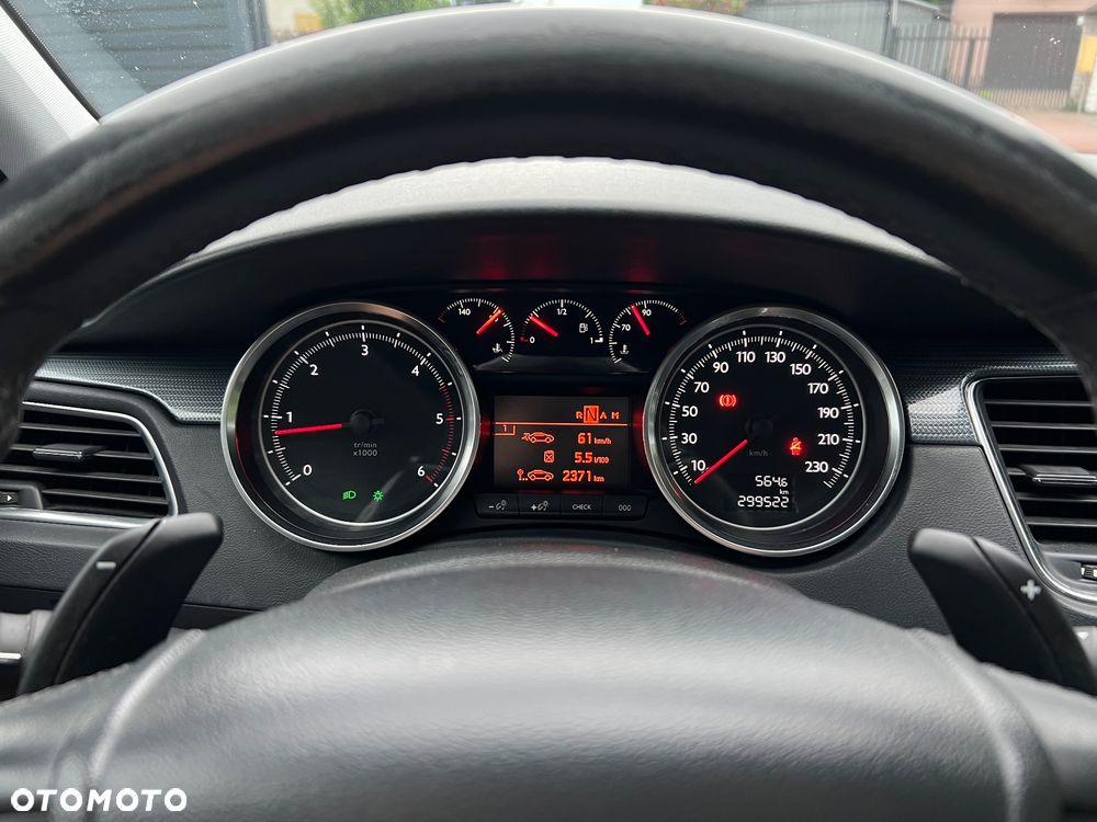 Peugeot 508 1.6 e-HDi Active S&S - 31