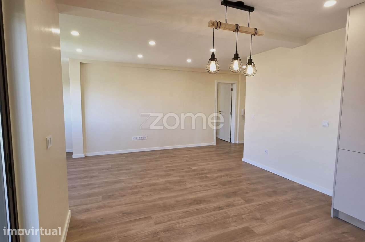 Apartamento T2 - Amora - Grande imagem: 5/27
