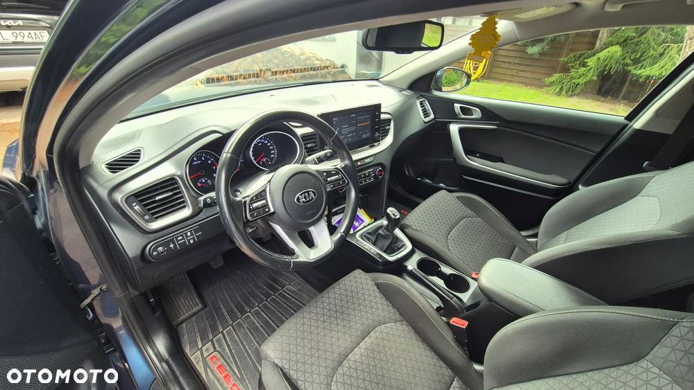 Kia Ceed 1.4 T-GDI M - 13