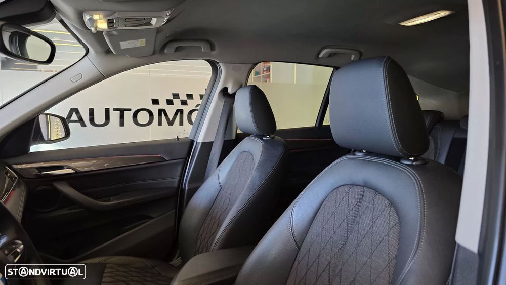 BMW X1 16 d sDrive Auto Line Sport - 37