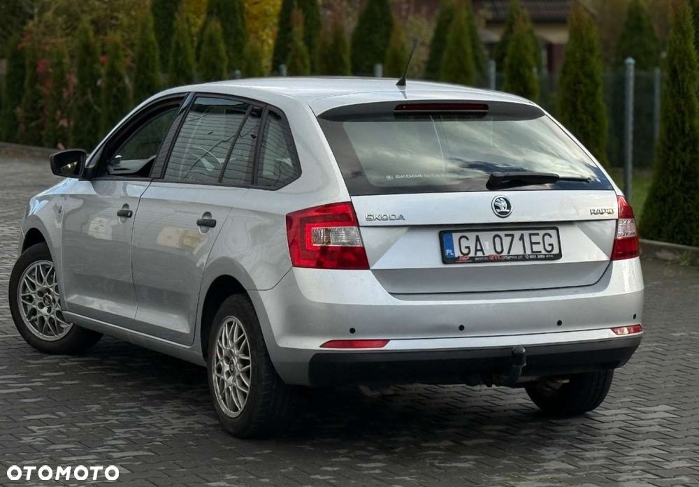Skoda RAPID - 8