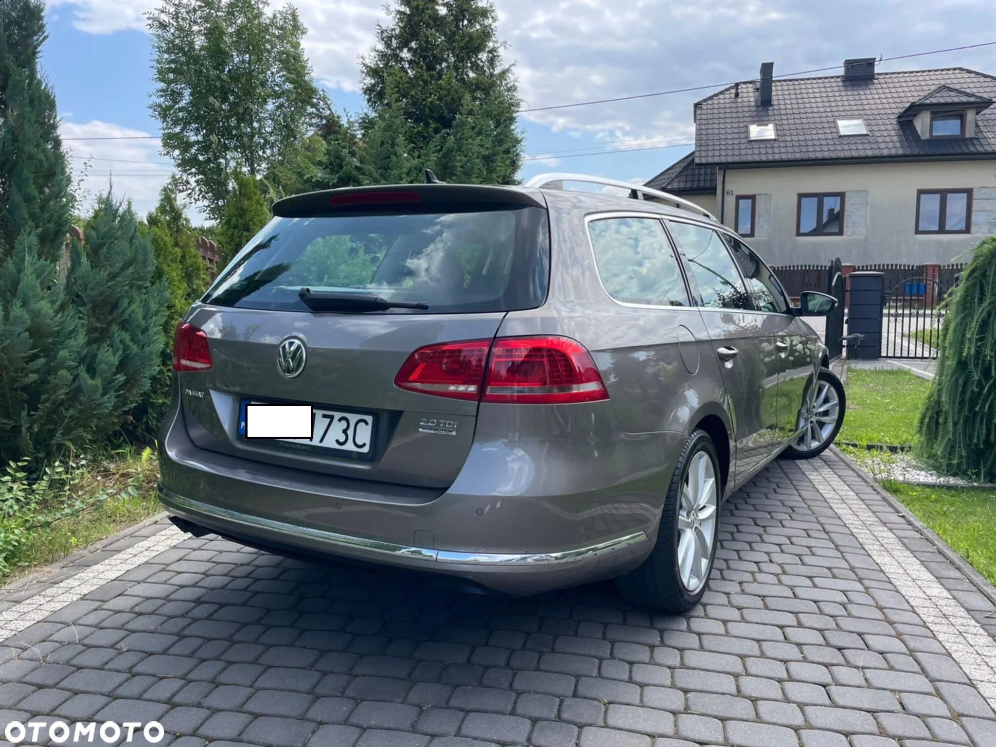 Volkswagen Passat 2.0 TDI DPF Highline DSG - 2