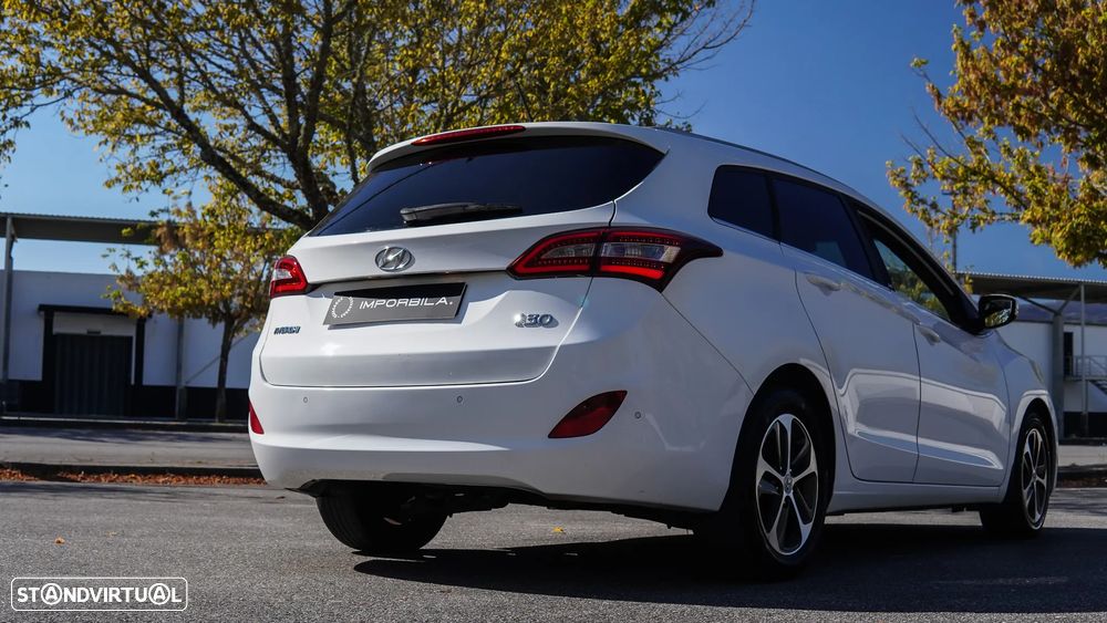 Hyundai i30 1.6 CRDI Blue GO!+ - 19