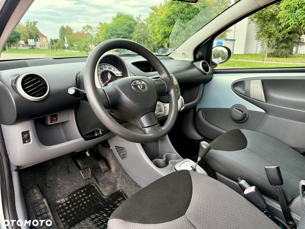 Toyota Aygo 1.0 VVT-i Luna MM A/C - 14
