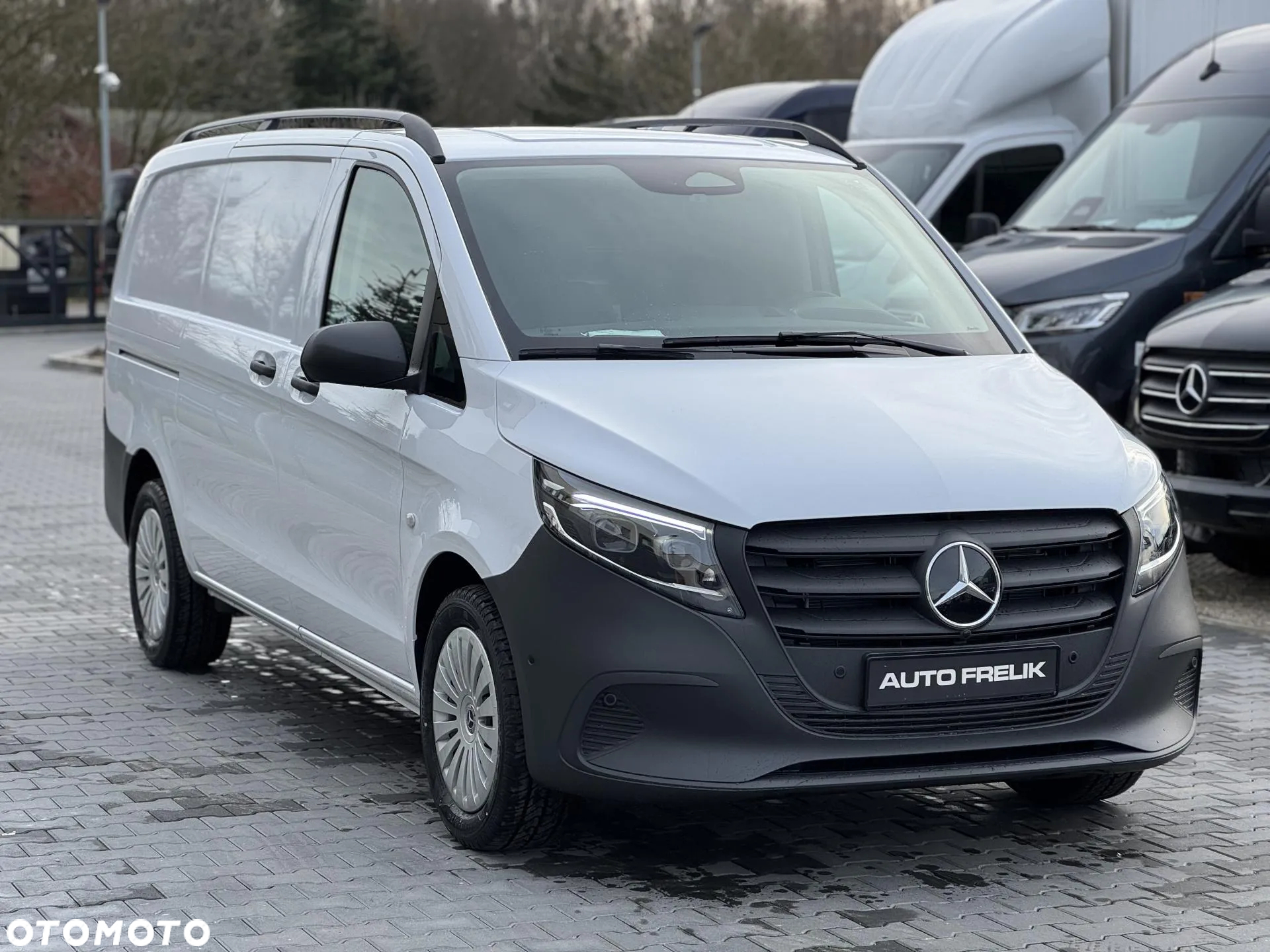 Mercedes-Benz Vito - 2