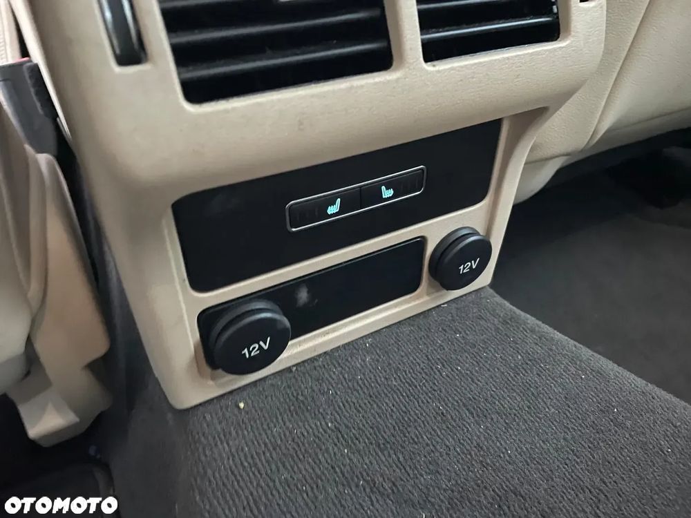 Jaguar XF 3.0 V6 S - 13