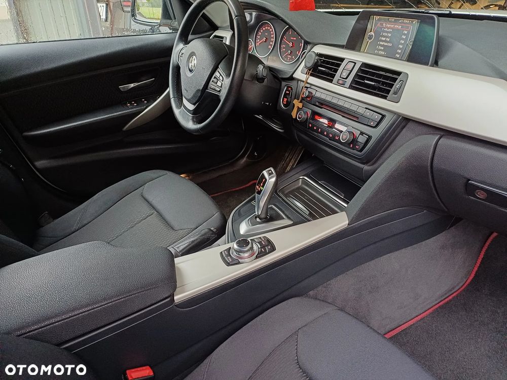 BMW Seria 3 318d - 7