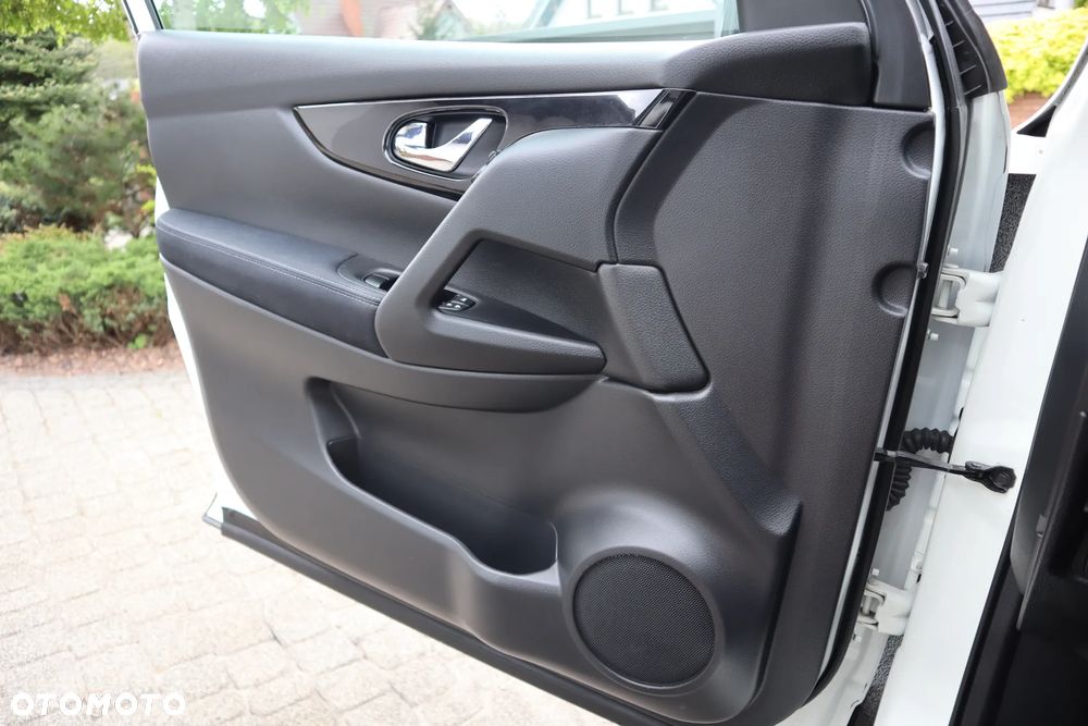 Nissan Qashqai 1.6 dCi 4x4 Acenta S&S - 22