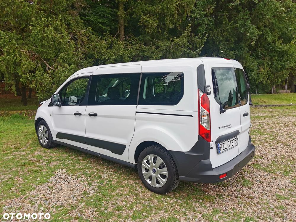 Ford Transit Connect - 18