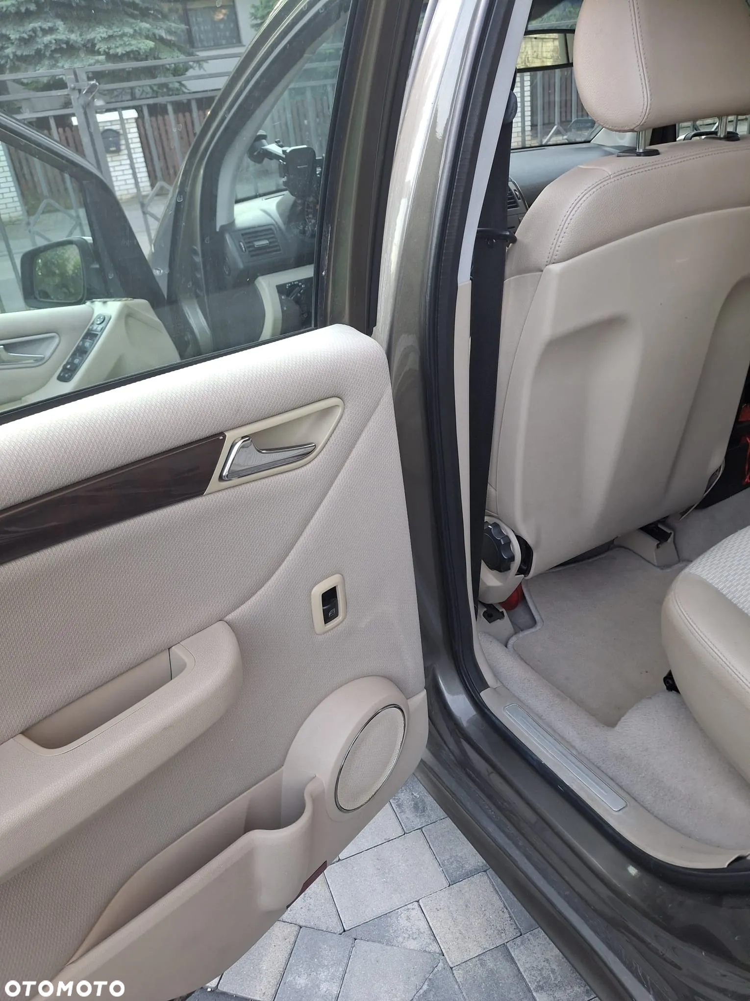 Mercedes-Benz Klasa A 180 Elegance EU5 - 20