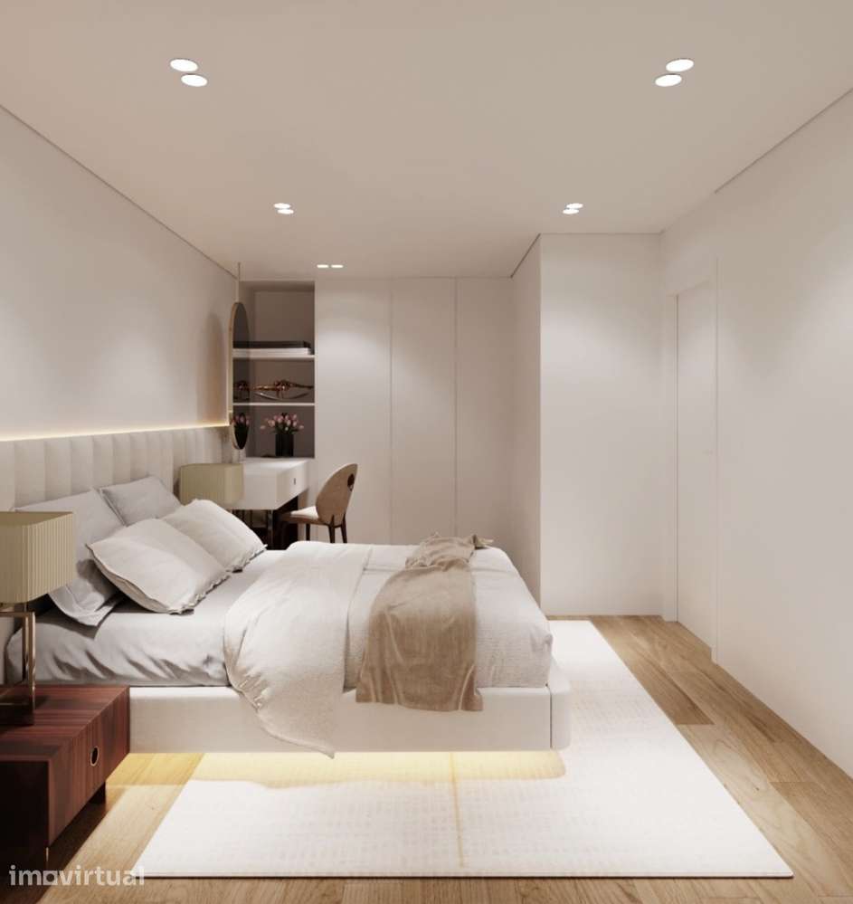 Apartamento Novo com Varanda, Jardim e Estacionamento Exterior - Grande imagem: 4/12