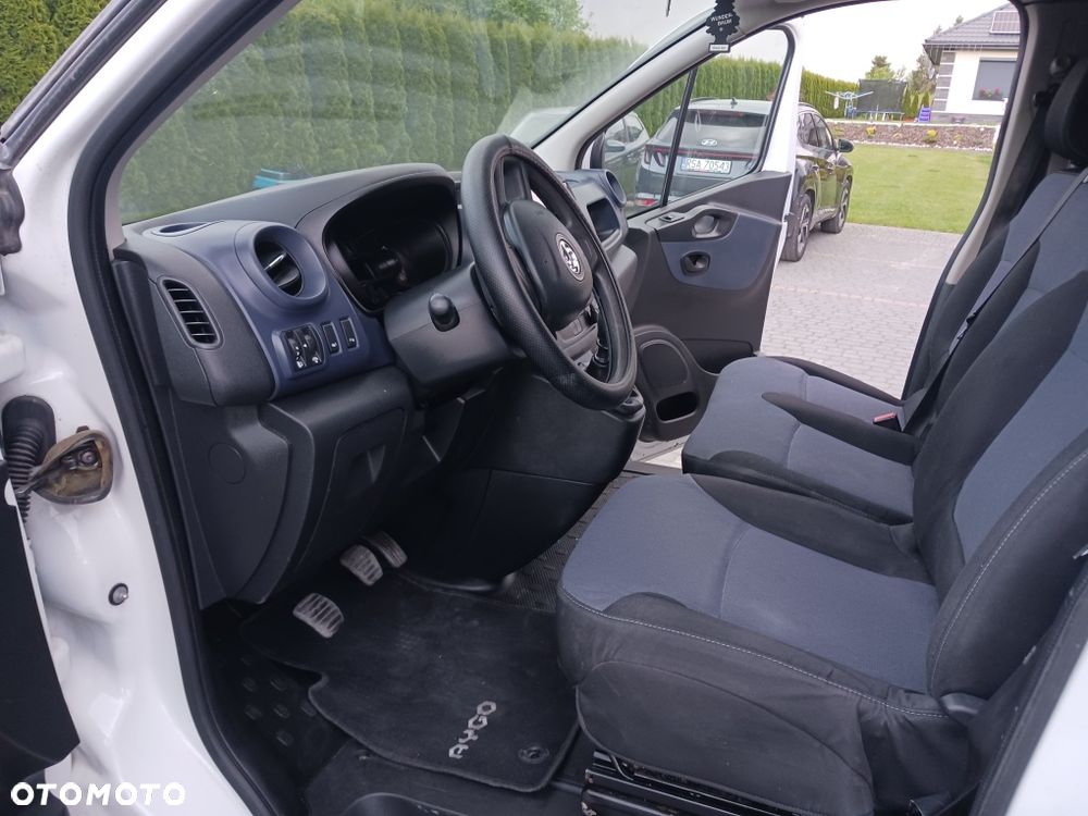Opel Vivaro - 6