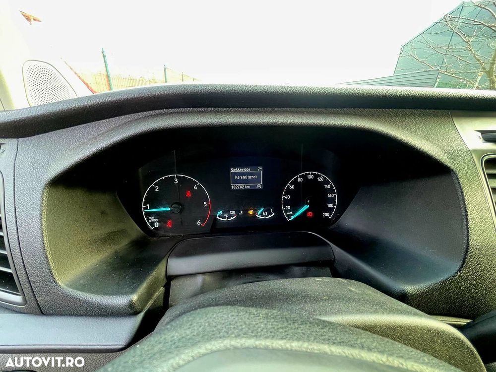 Ford Transit Custom - 7
