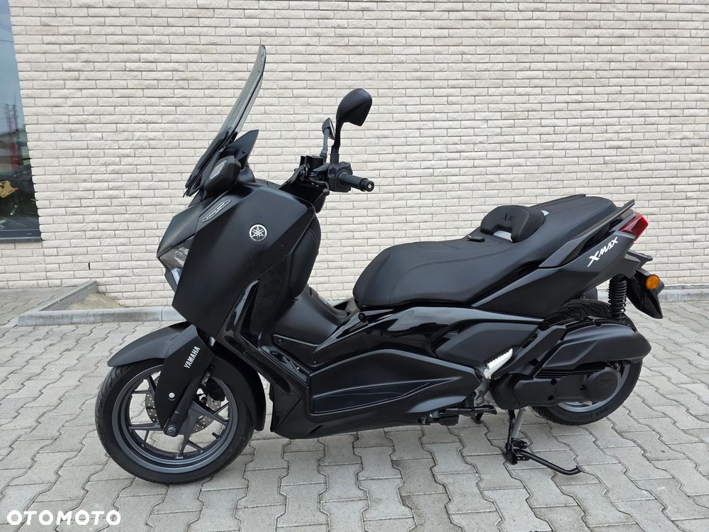 Yamaha X-max - 5