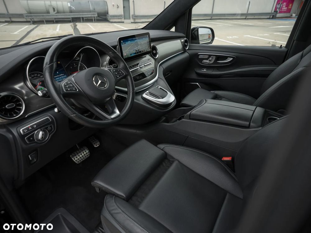 Mercedes-Benz Klasa V 300 d 4-Matic Exclusive 9G-Tronic (d³ugi) - 17