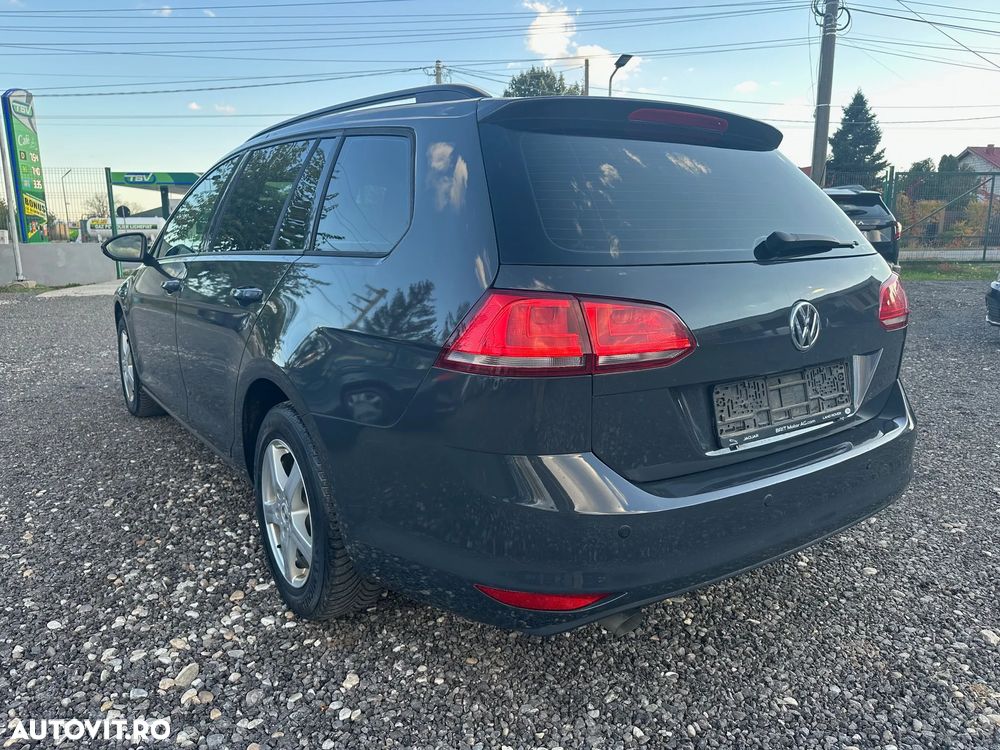 Volkswagen Golf 1.6 TDI DPF BMT Comfortline - 5