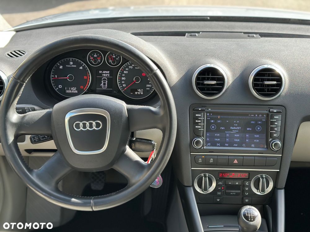 Audi A3 Sportback 1.6 TDI Ambiente - 23
