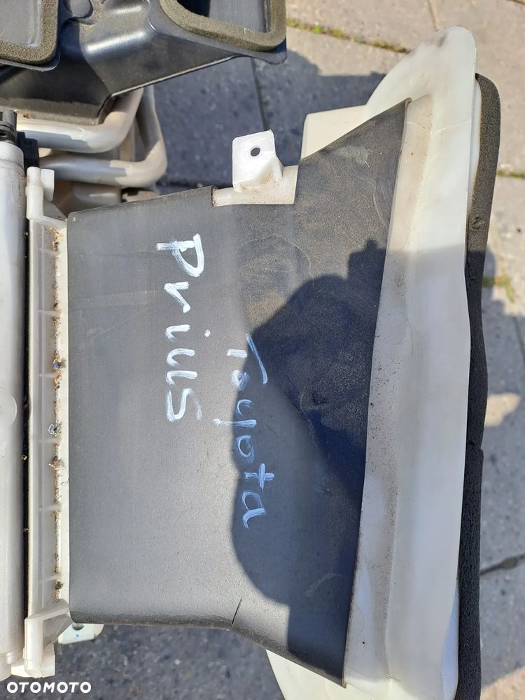Toyota Prius II nagrzewnica dmuchawa Denso 87050-47100  443110-8773 - 12