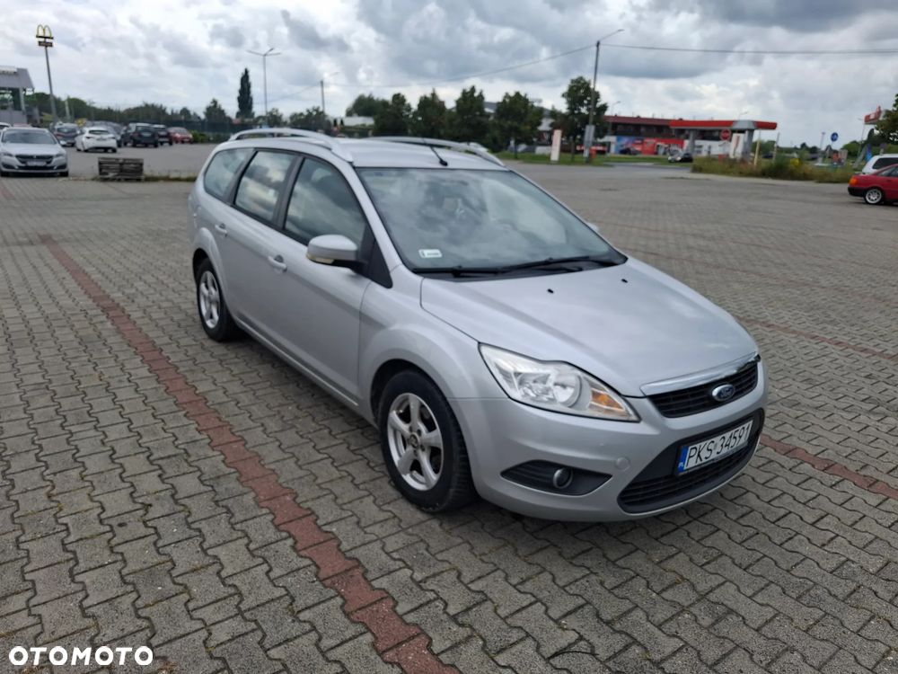 Ford Focus 1.6 Comfort - 3