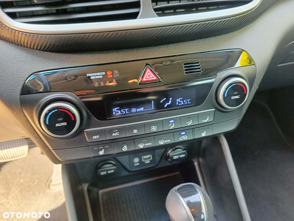 Hyundai Tucson blue 1.6 CRDi 2WD DCT Premium - 23