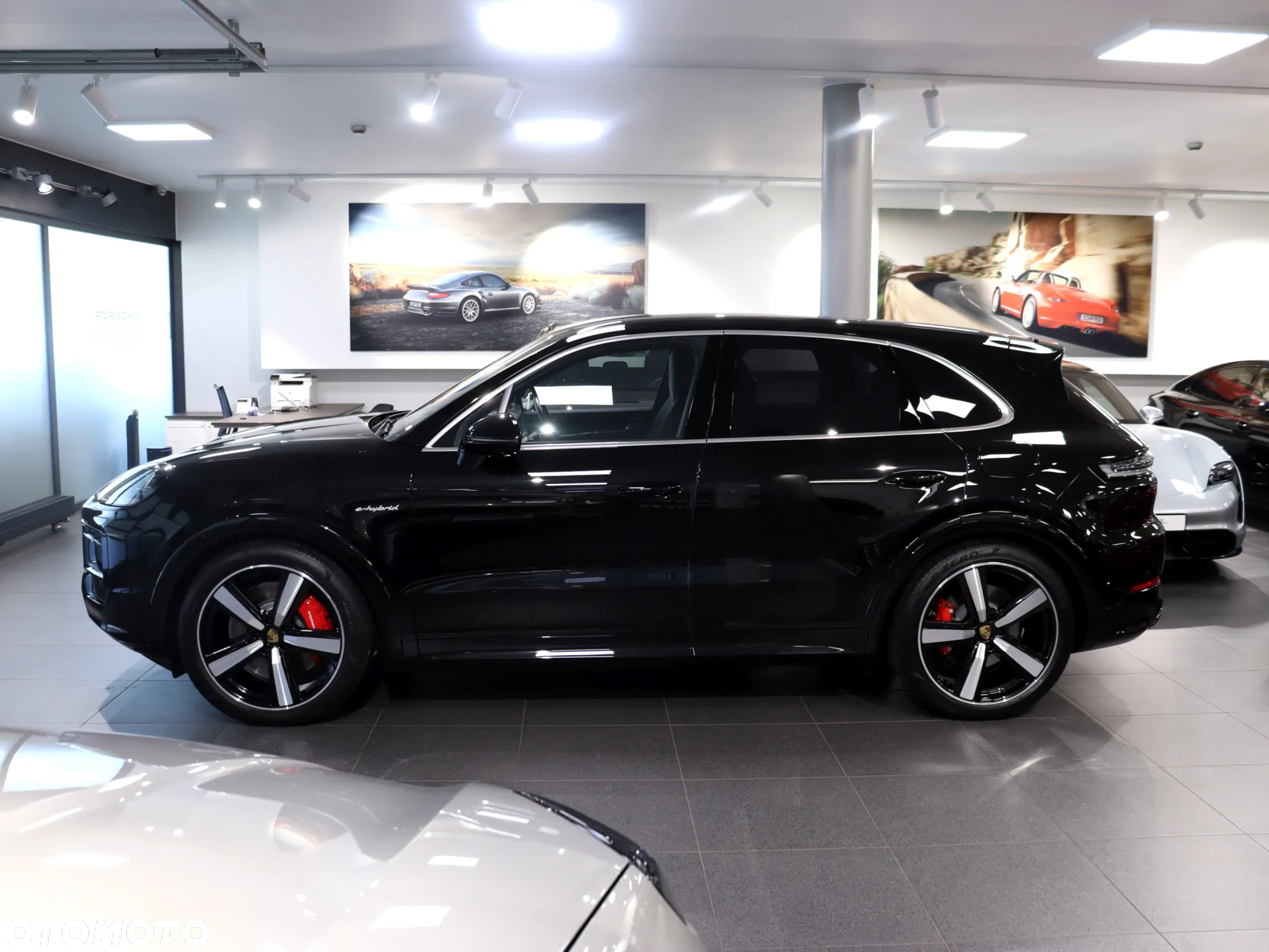 Porsche Cayenne S E-Hybrid PHEV - 2