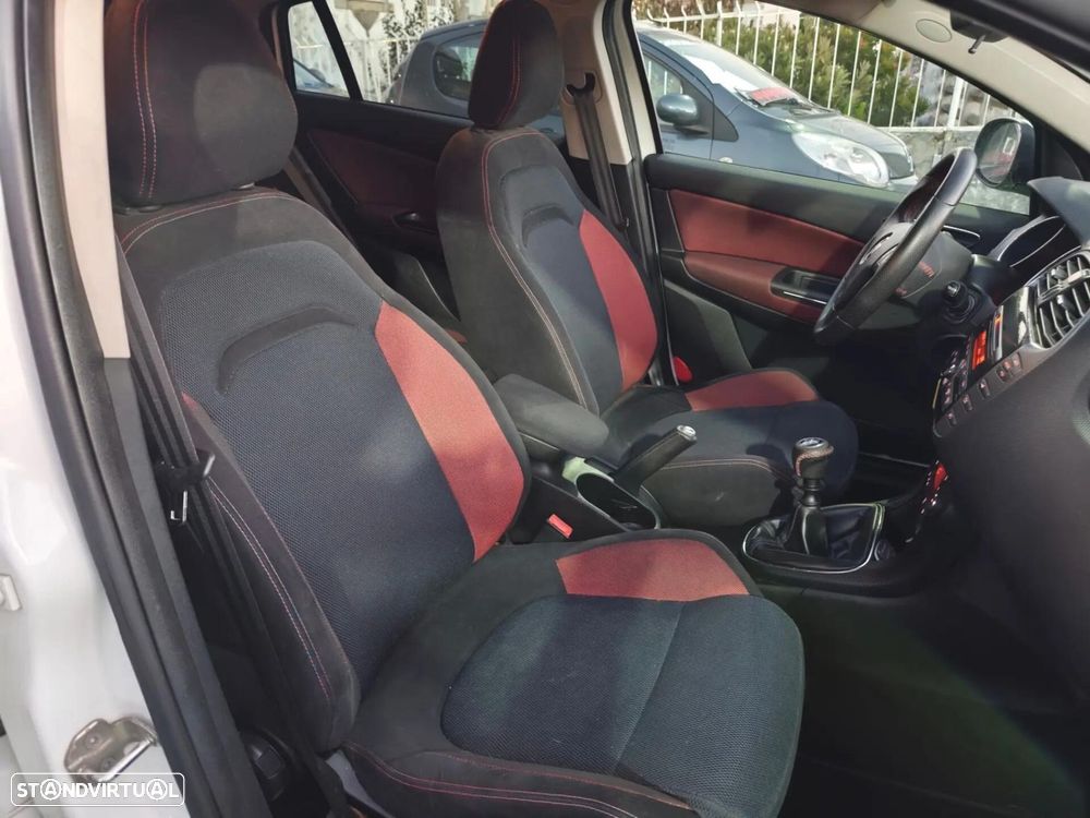 Fiat Bravo - 10
