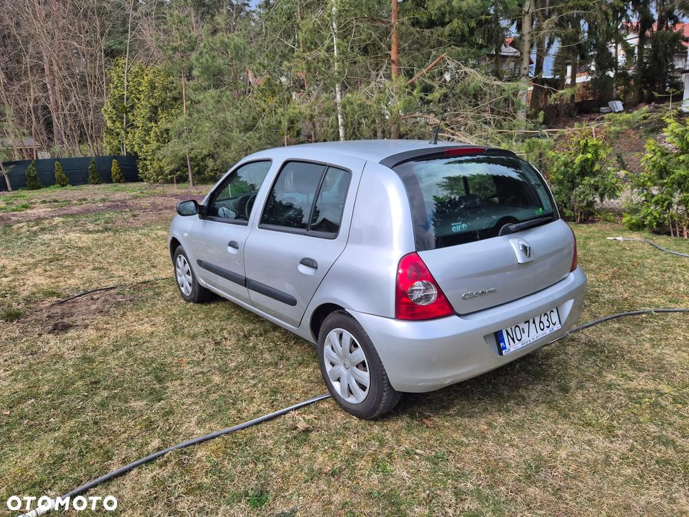 Renault Clio 1.2 16V Authentique - 7