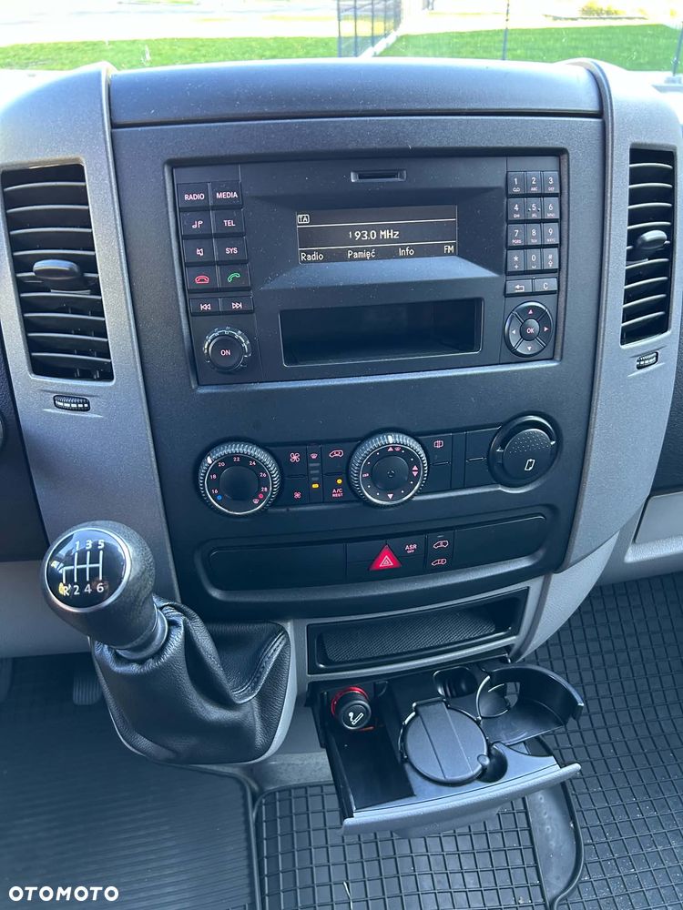 Volkswagen CRAFTER - 24