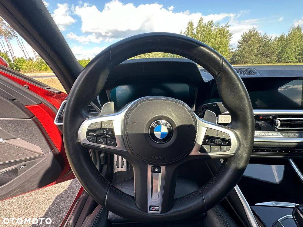 BMW Seria 3 330e M Sport sport - 18