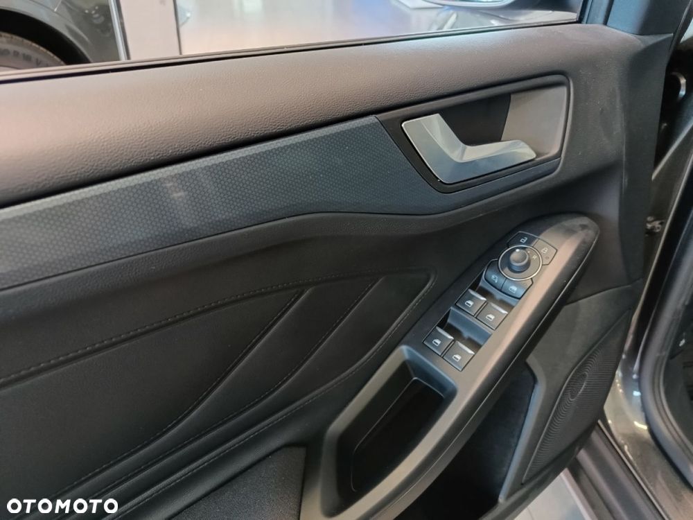 Ford Focus - 13