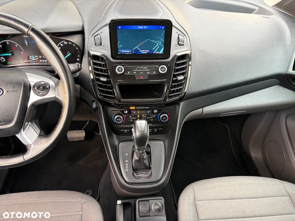 Ford Tourneo Connect Grand - 18