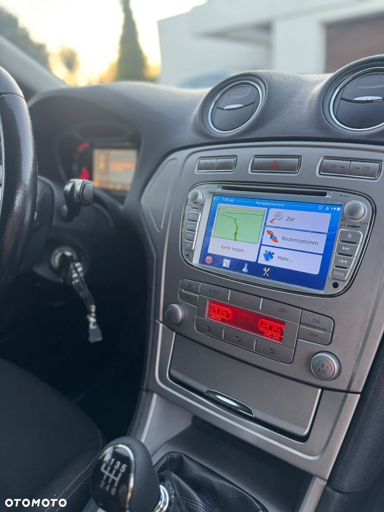 Ford Mondeo 2.0 TDCi Titanium S - 28