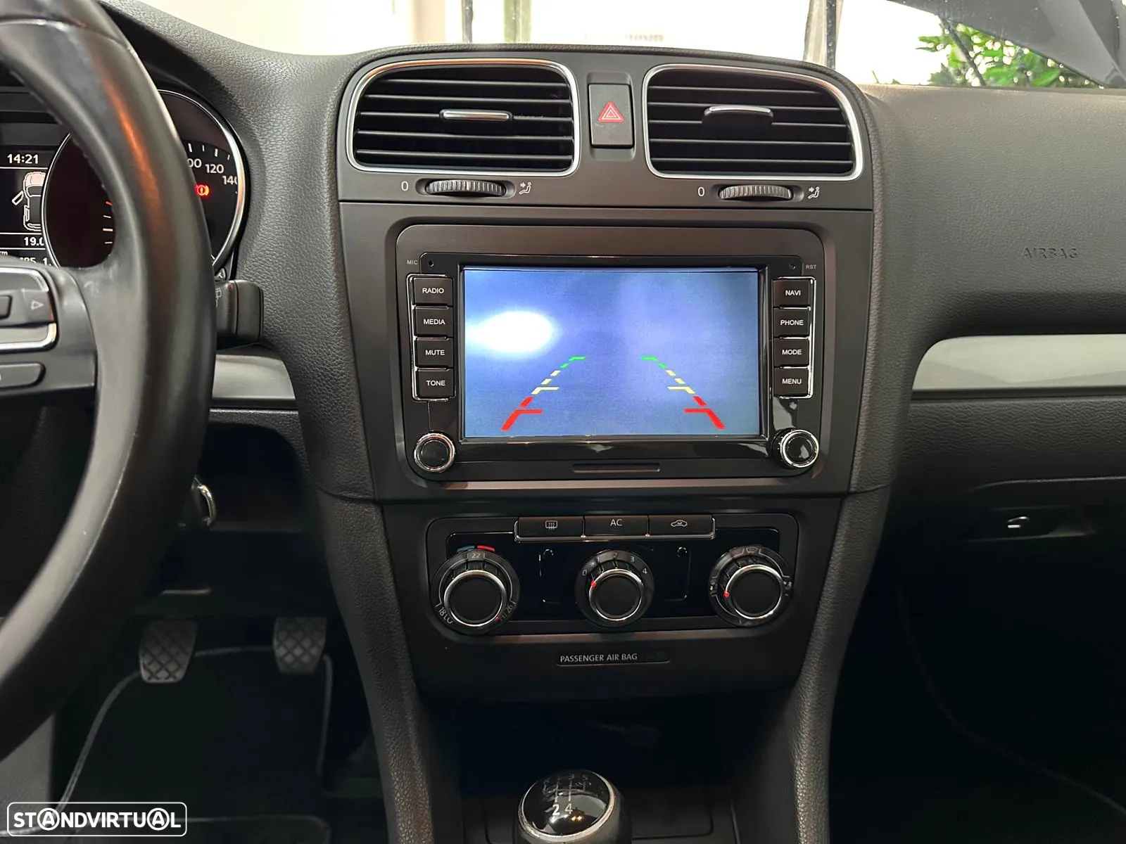 VW Golf 1.4i Trendline - 12