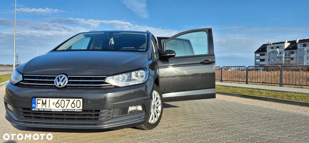Volkswagen Touran 2.0 TDI BMT Highline - 13