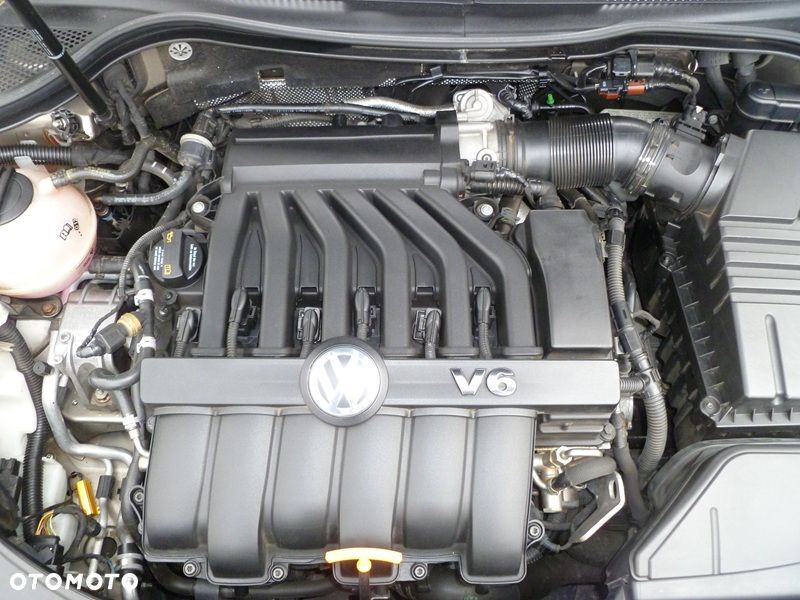 Volkswagen Passat - 6
