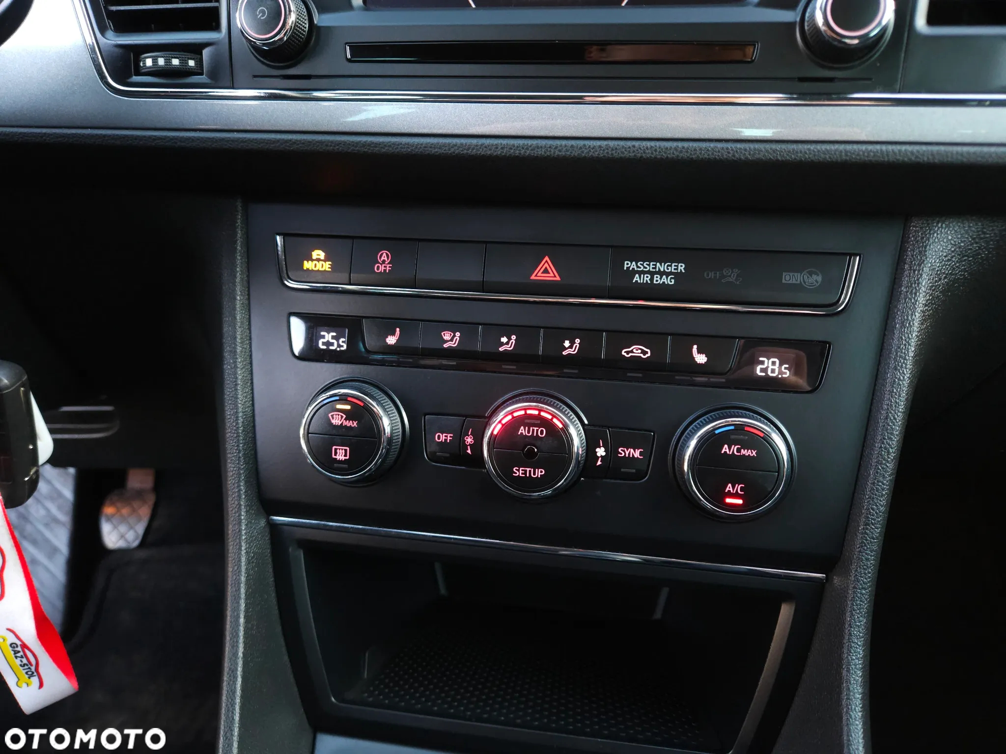 Seat Leon 2.0 TDI DPF FR Black Matt Edition - 31