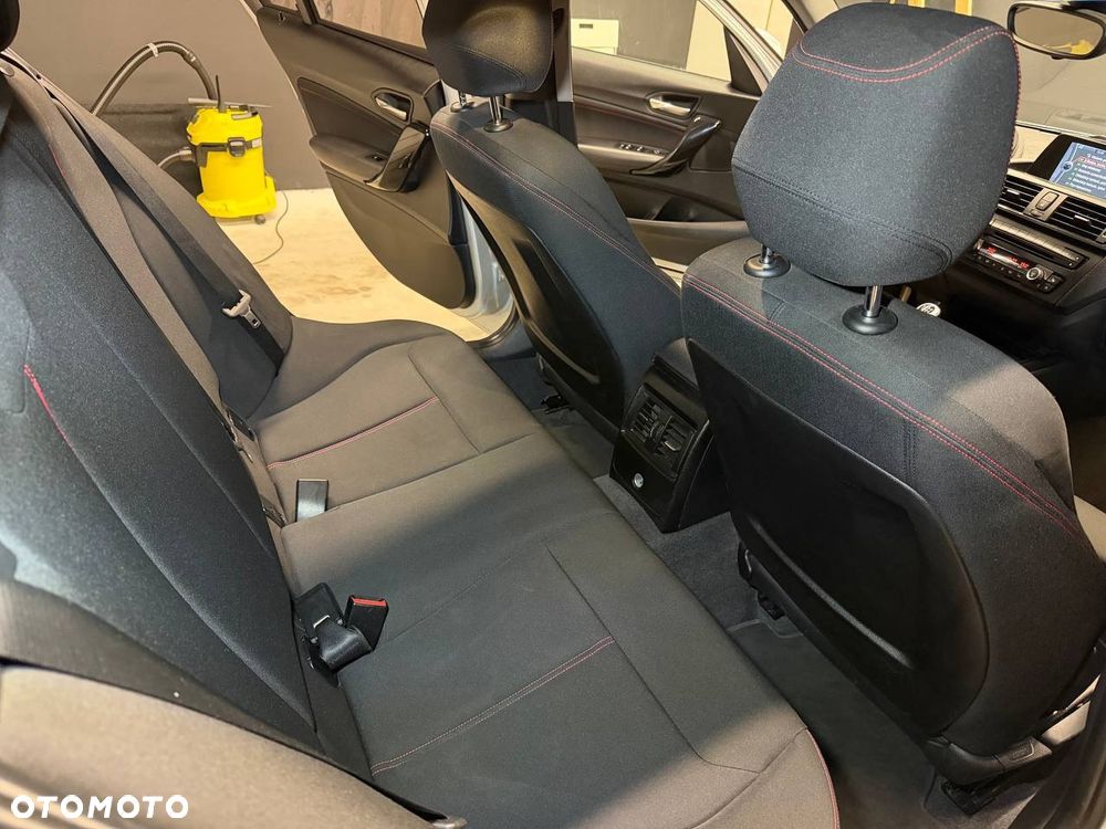 BMW Seria 1 116d Sport Line - 21