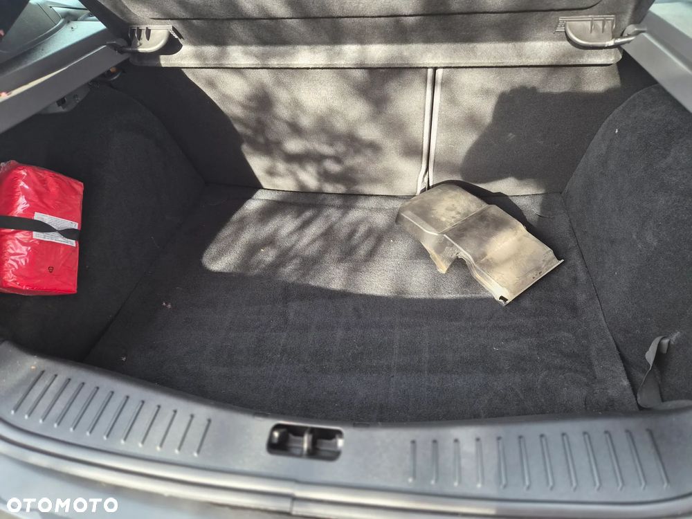 Ford Focus 2.5 ST - 14