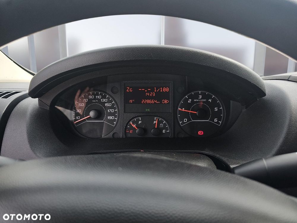 Citroën Jumper 35+ L4H2 2,2 BlueHDi 165KM S&S - 13