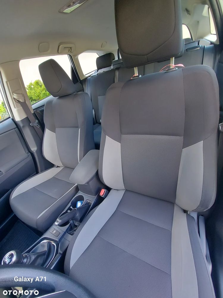 Toyota Auris 1.4 D-4D Active - 7