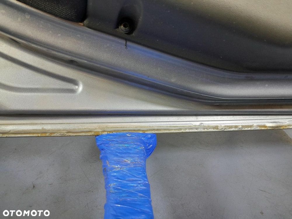 OPEL VECTRA C KOMBI DRZWI TYŁ LEWE Z163 - 16