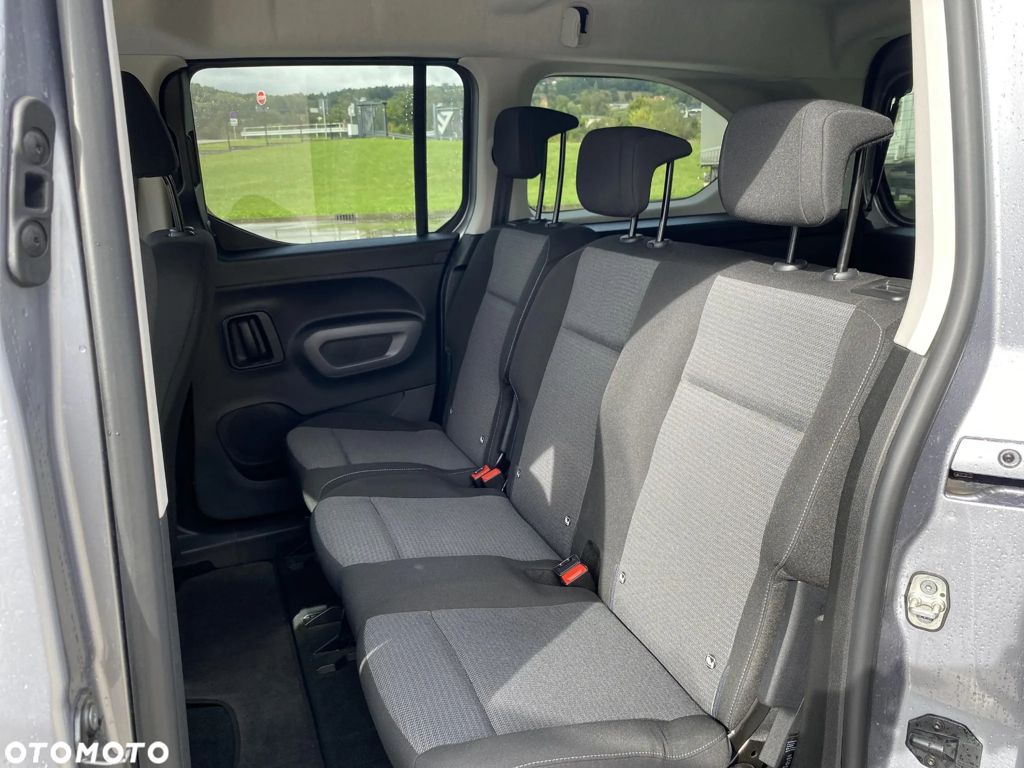 Toyota Proace City Verso 1.5 D-4D Family - 16