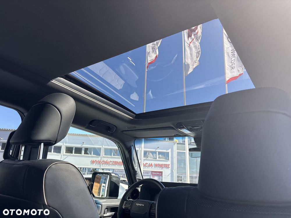 Toyota Land Cruiser LC 2.8 D-4D First Edition - 12