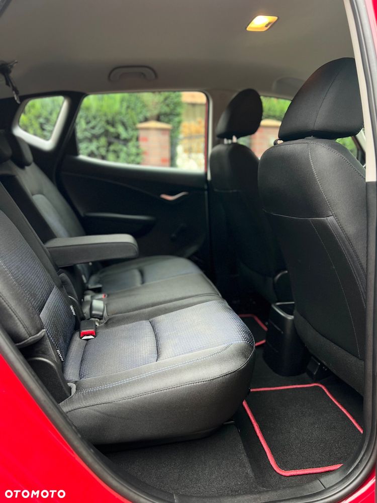 Hyundai ix20 1.4 blue Comfort - 15