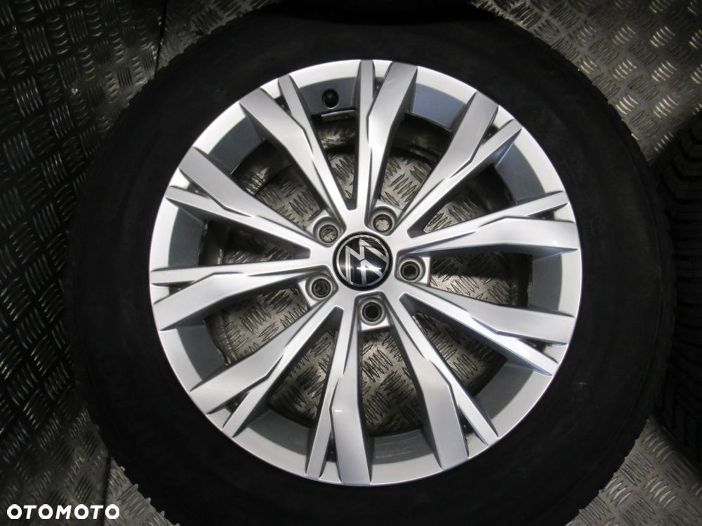 Koła Vw Tiguan 7Jx17 et40 5x112 M/S 23rok JAK NOWE - 5