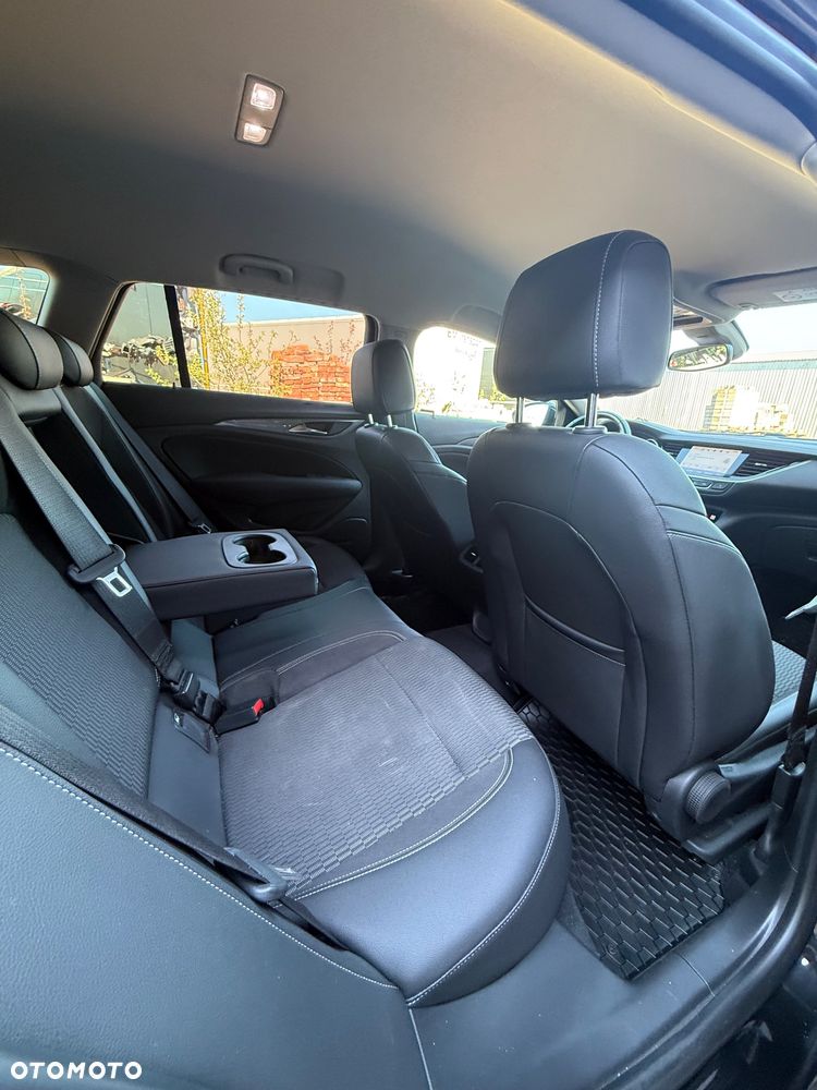 Opel Insignia 2.0 Dynamic - 27