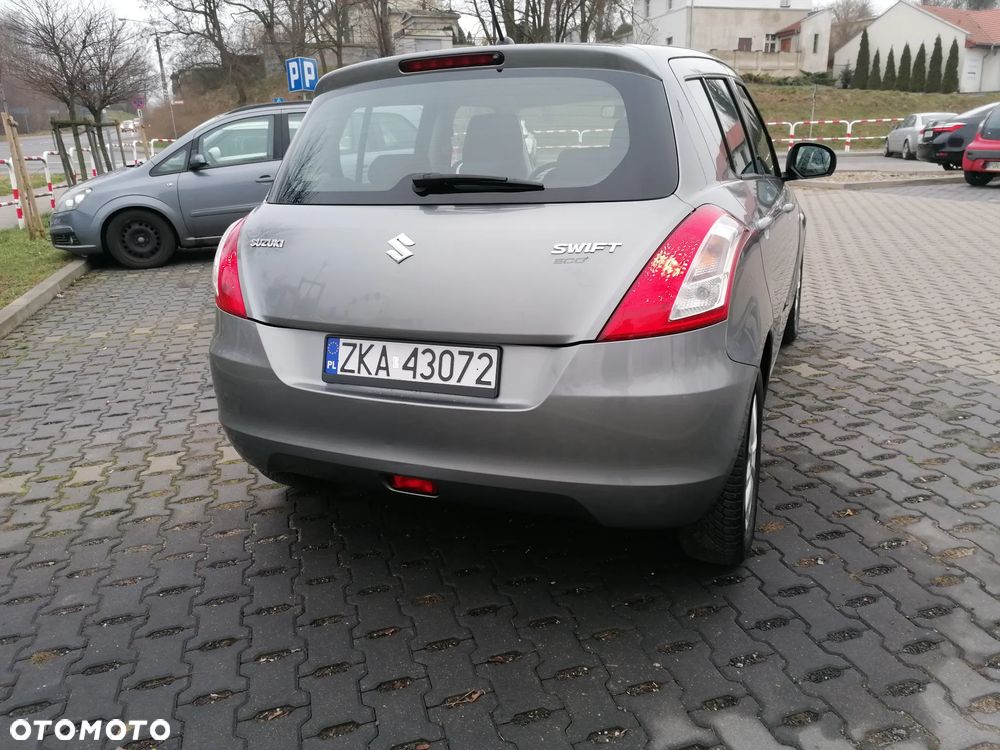 Suzuki Swift - 7